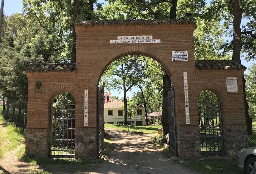 בית מלון כפרי Complejo Turistico Baños Del Robledillo