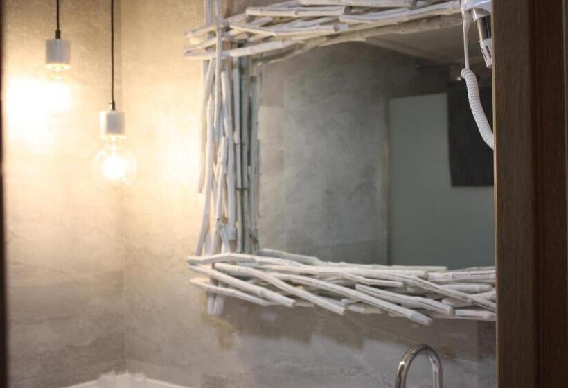 ホテル Hostal Cervantes Playa