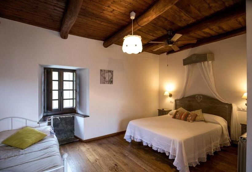 בית מלון כפרי La Casa Grande Del Valle