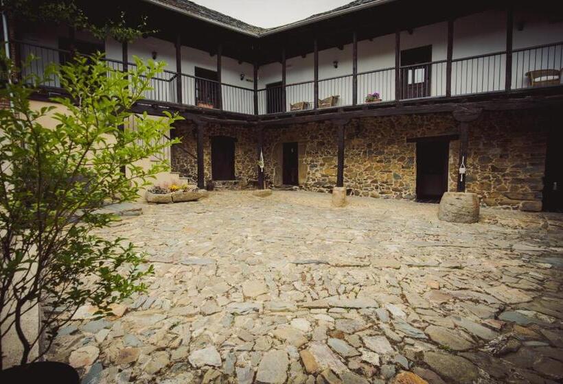 בית מלון כפרי La Casa Grande Del Valle