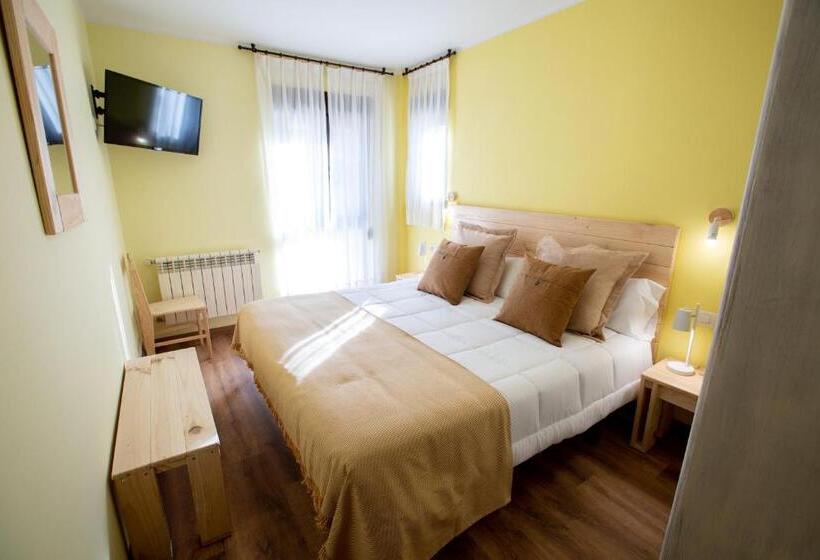 فندق La Casona De Cardes