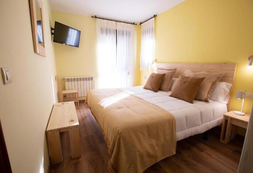 فندق La Casona De Cardes