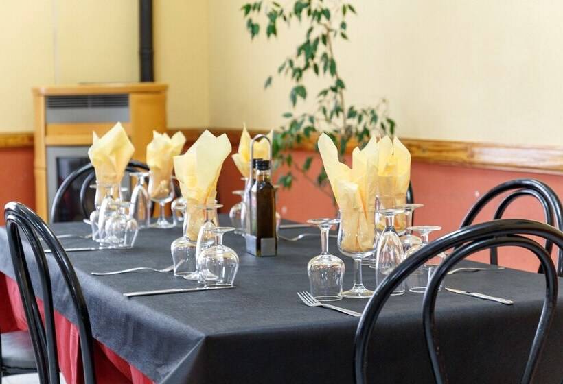 فندق Restaurante Altabella