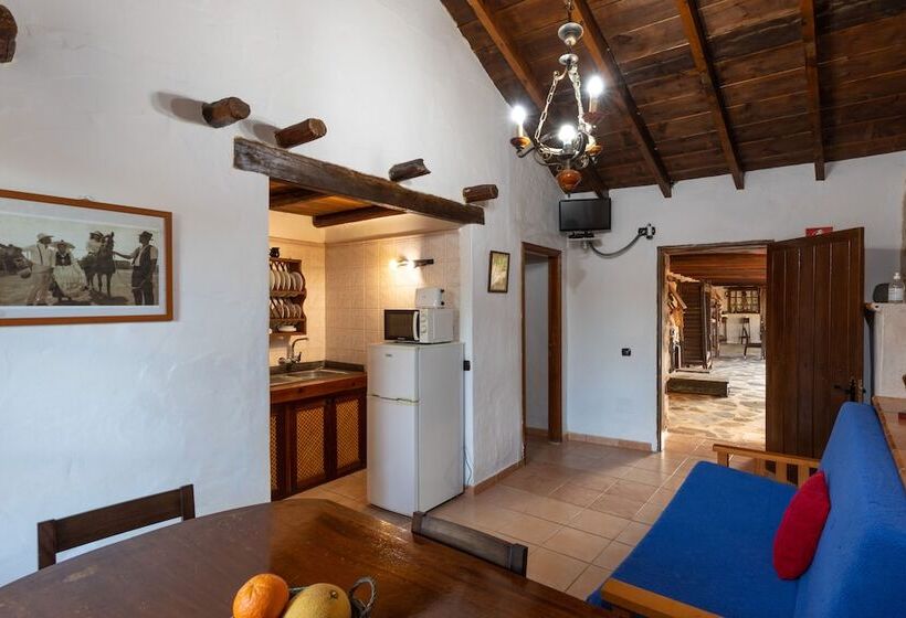 فندق ريفى Agroturismo La Gayria