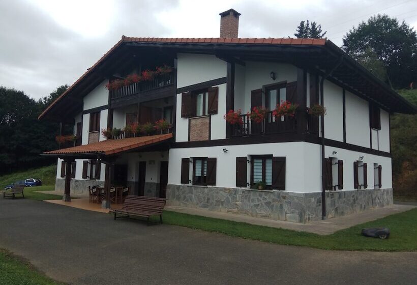 فندق ريفى Agroturismo Landagarre