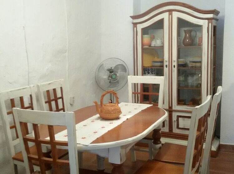 La Cueva Soleá