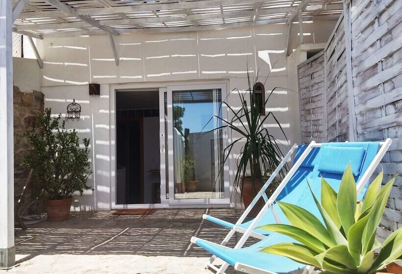 פנסיון Bungalows Castillejos   Adults Only