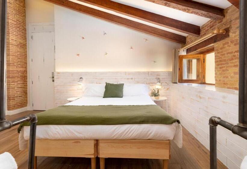 بنسيون Casa Del Patriarca