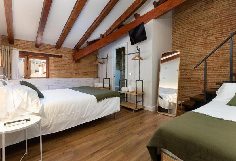 بنسيون Casa Del Patriarca