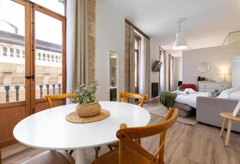 بنسيون Casa Del Patriarca