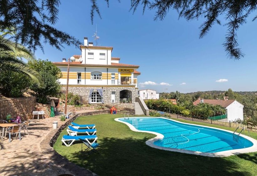 פנסיון Casa Rural Casa Valdecaballeros