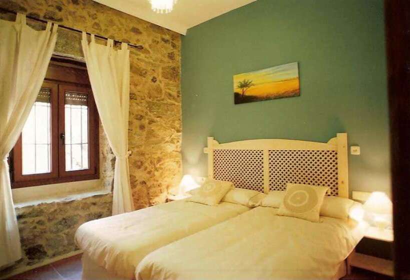 بنسيون Casa Rural La Llave De Miraflores