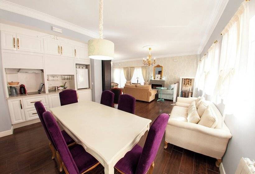 Пансион Casa Rural La Pajarona