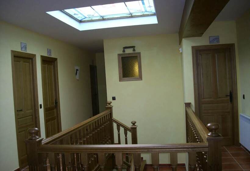 پانسیون Casa Rural Las Murallas