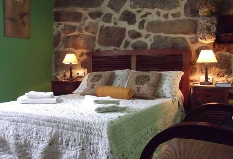 펜션 Casal De Folgueiras