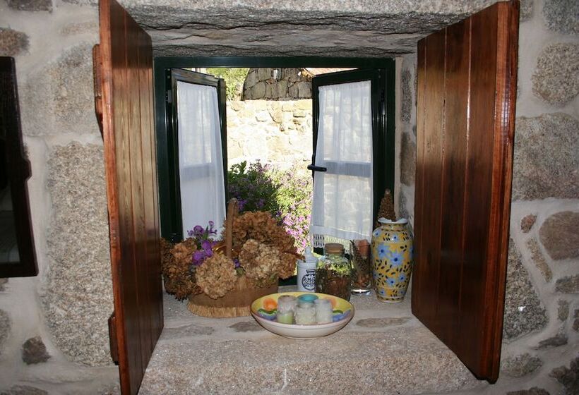 펜션 Casal De Folgueiras