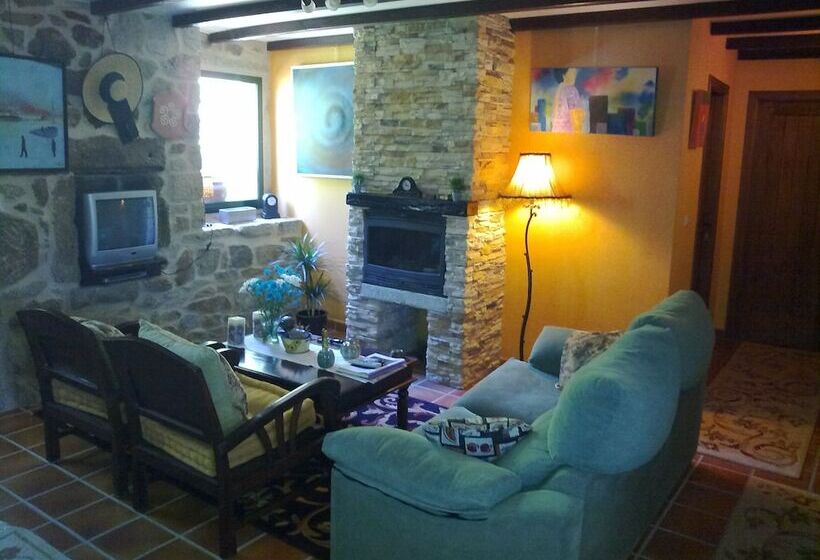 펜션 Casal De Folgueiras