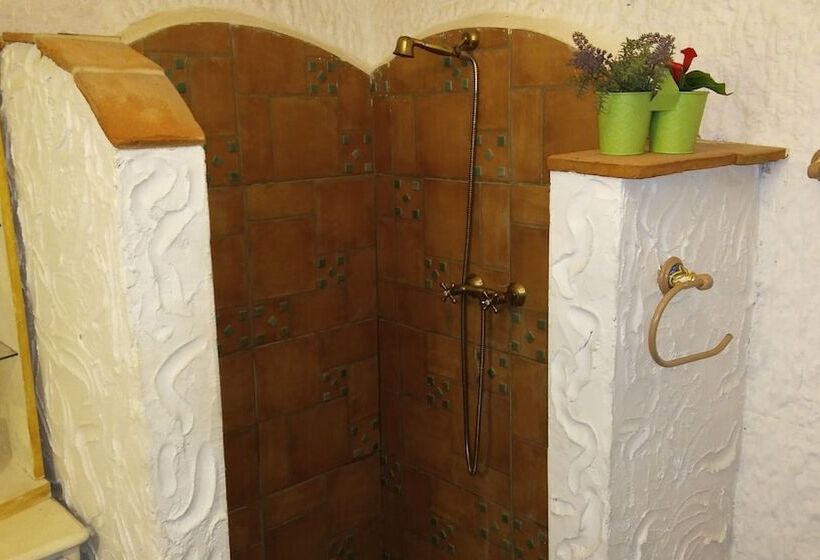 פנסיון Cuevaalegria