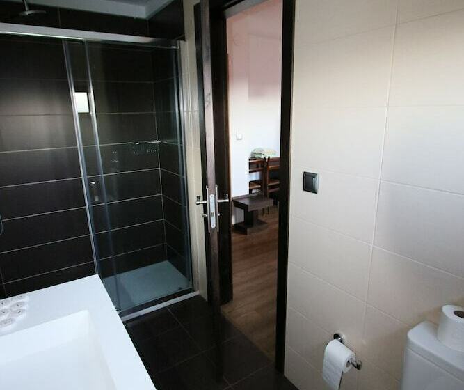 Pensão Hostal O Pendón