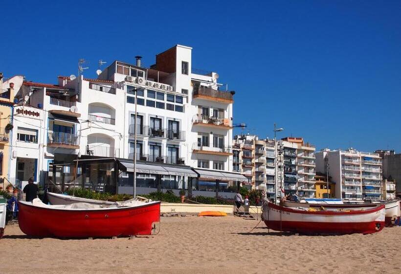 膳宿费 Hostal Sa Malica