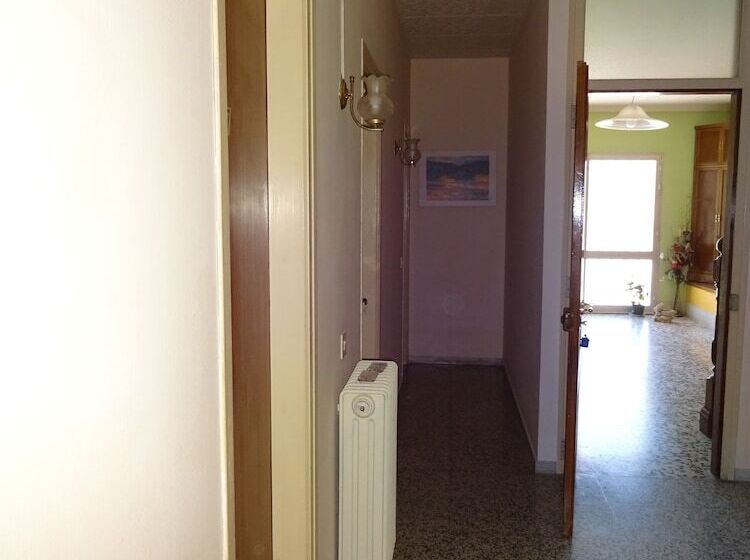 膳宿费 Hostal Terraferma