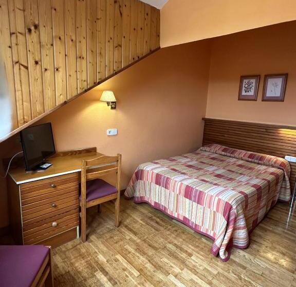 פנסיון Hosteria Gelin De Gajano