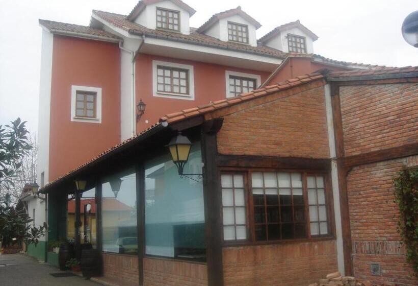 פנסיון Hosteria Gelin De Gajano