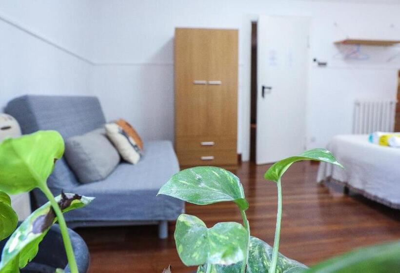 پانسیون Kasa Ronda   Adults Only