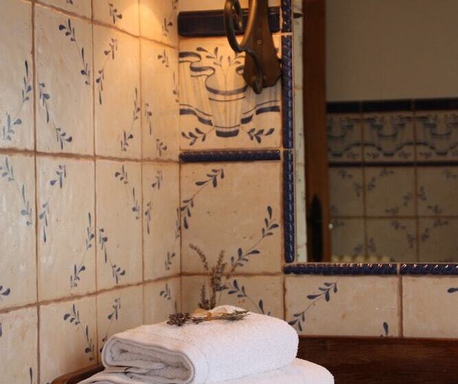 ペンション La Casa De La Estación