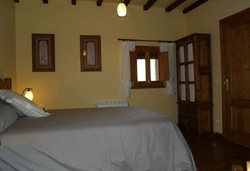 بنسيون La Casa Del Vado