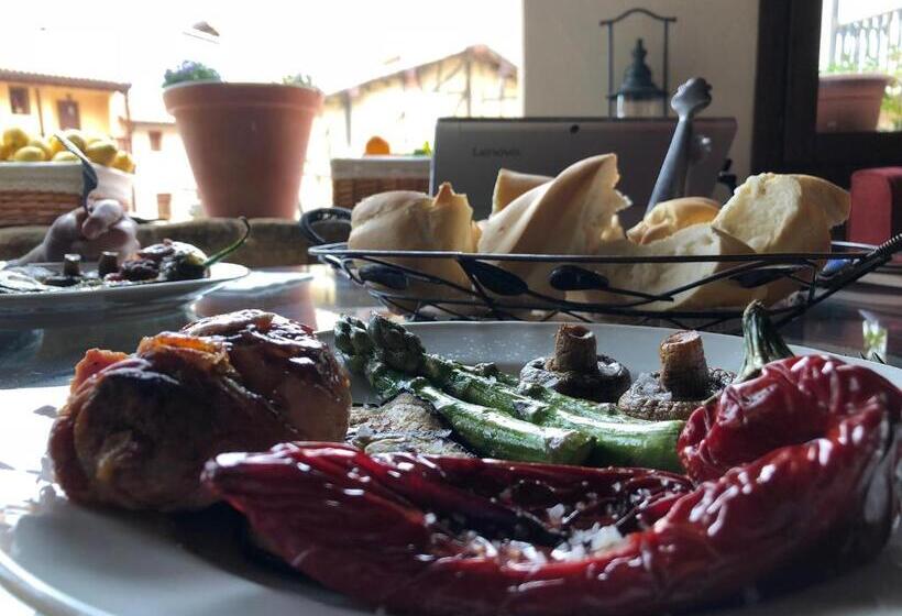 بنسيون Casa Rural La Picota