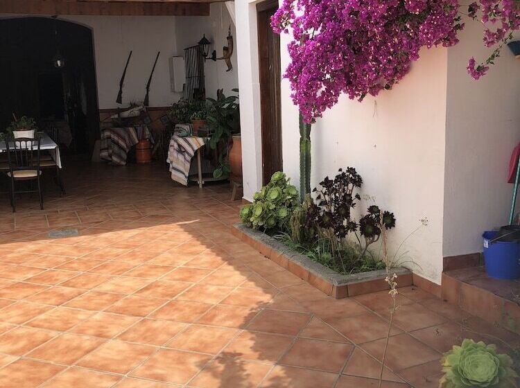 ペンション La Posá