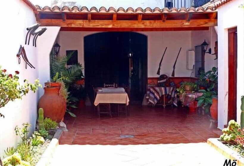 ペンション La Posá