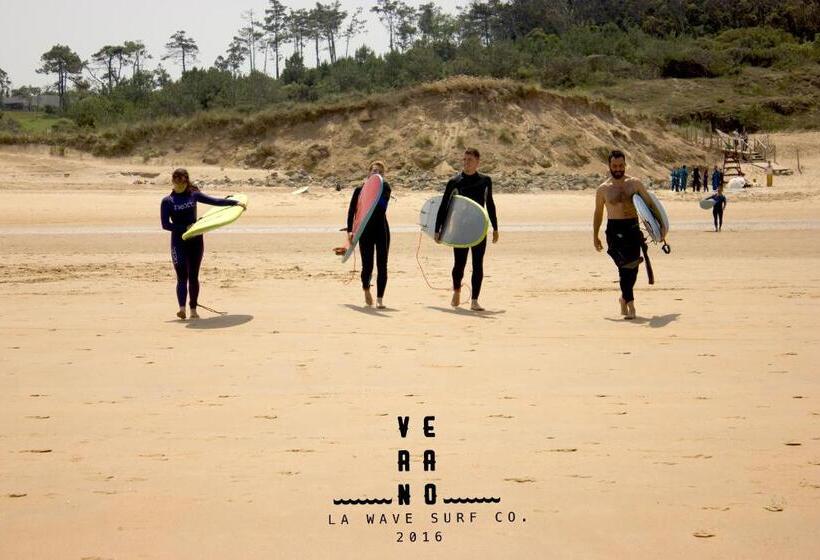 پانسیون La Wave Surf House