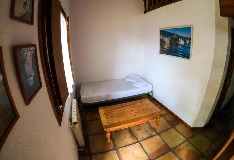 پانسیون La Wave Surf House