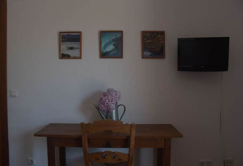 پانسیون La Wave Surf House