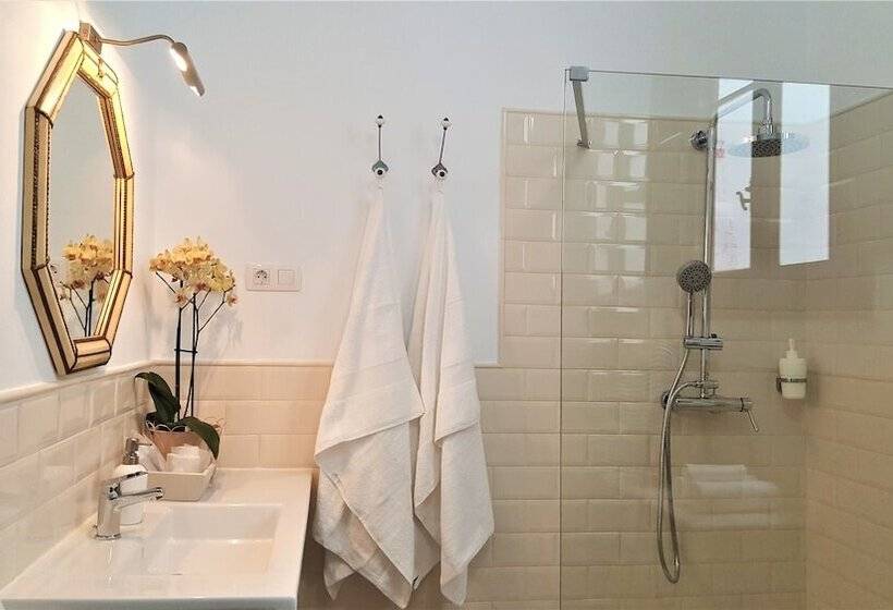 פנסיון Los Canaritos