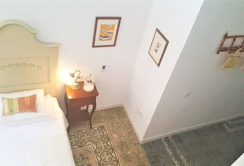 פנסיון Los Canaritos