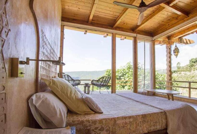 بنسيون Mar De La Carrasca