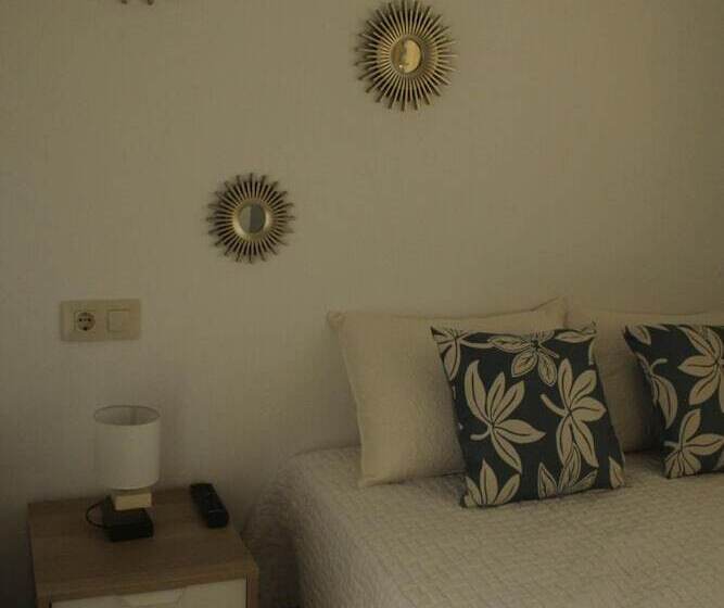 Пансион Mar De Rosas