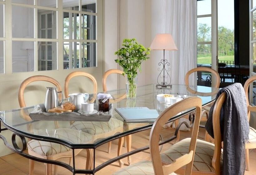 Пансион Mas Del Mar