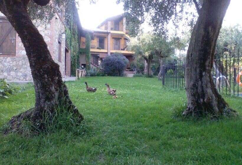 بنسيون Rural La Covacha