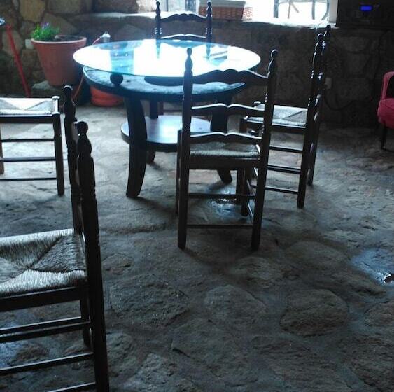 بنسيون Casa Rural La Picota