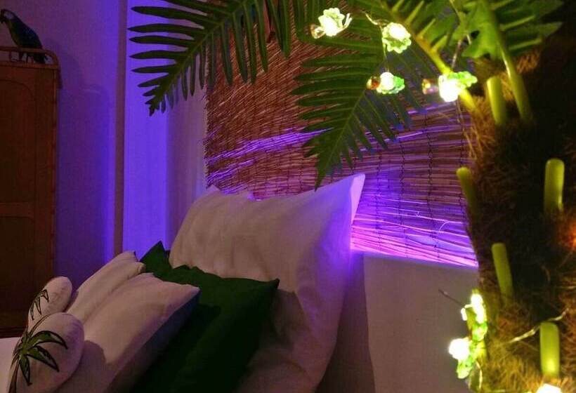 پانسیون Wonder Rooms Nerja Guest House