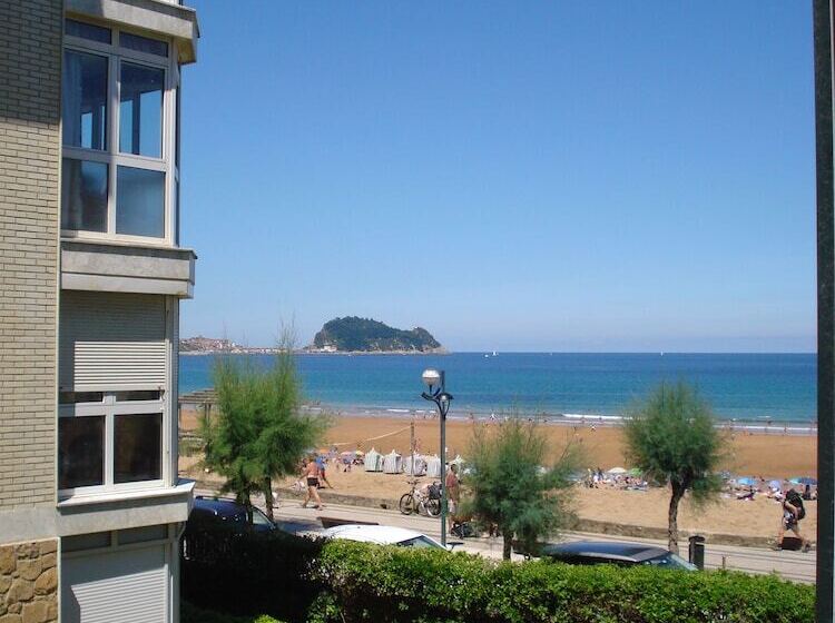 Pensión Zarauz Playa