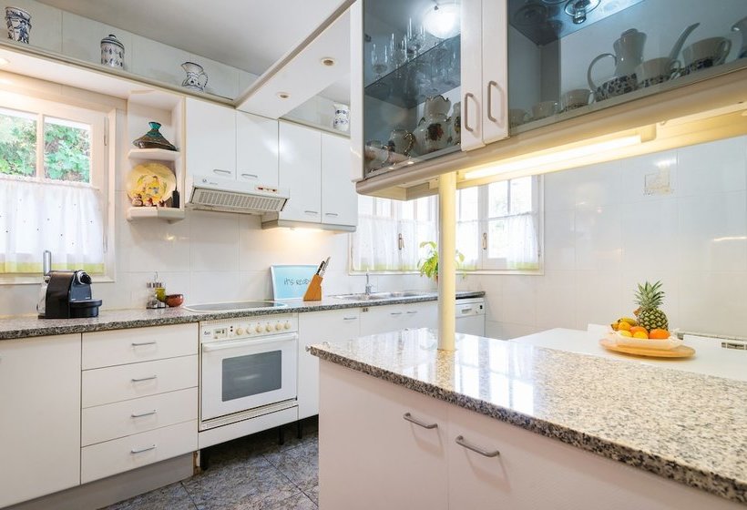 Preciosa Villa Mar Y Montaña