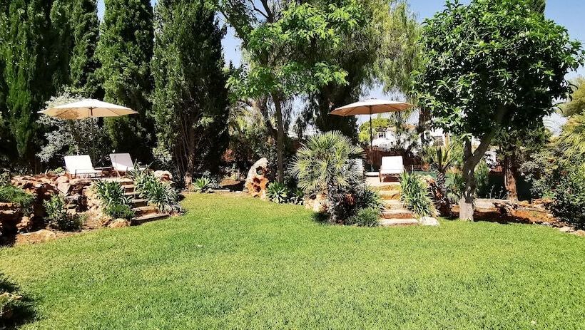 Roca Verde, Boutique Bed & Breakfast