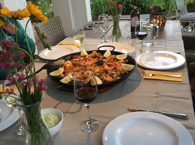 Roca Verde, Boutique Bed & Breakfast