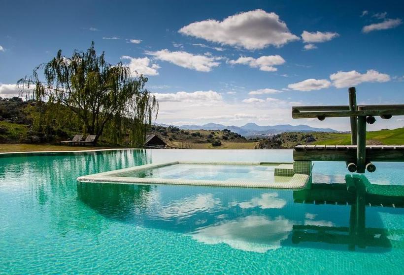 Ronda Mountain Resort