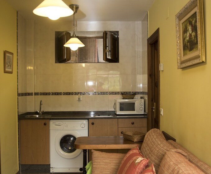 Apartamentos La Regoria